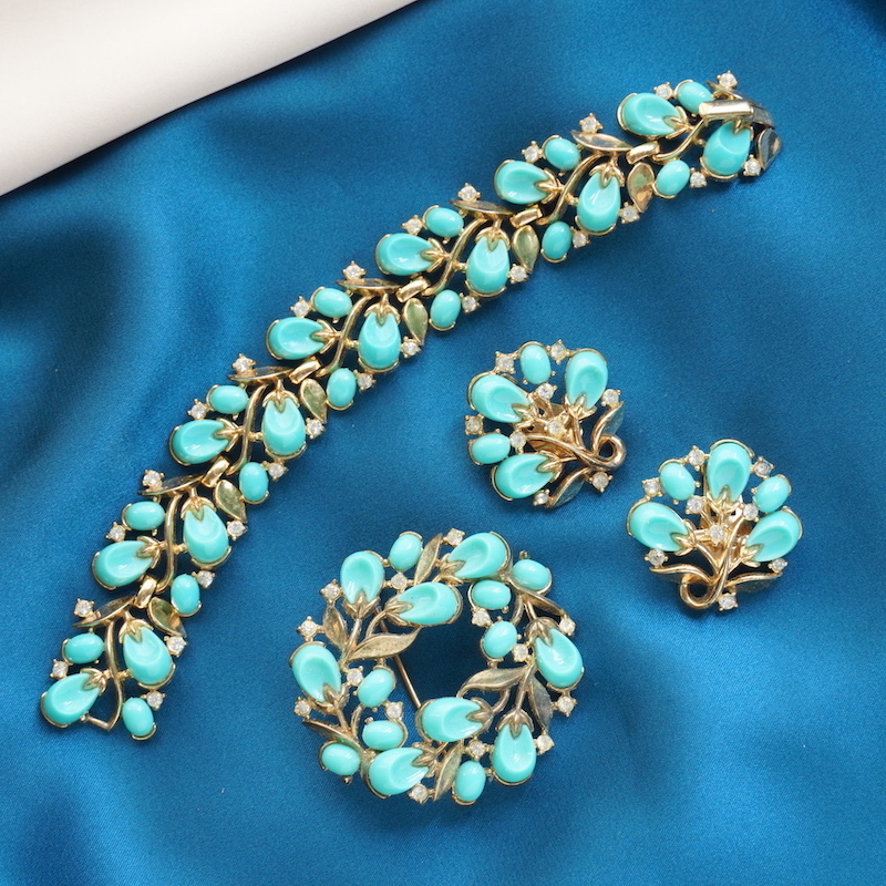 Trifari皇冠翠法丽 经典款古董首饰套装 手链胸针耳夹 人造绿松石