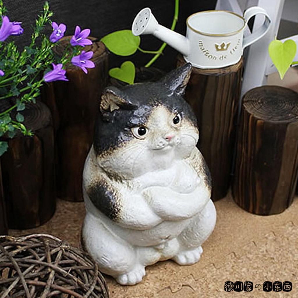 日本代购 信乐烧 抱胸的黑白猫咪 可爱 传统和风 日式 陶瓷摆件