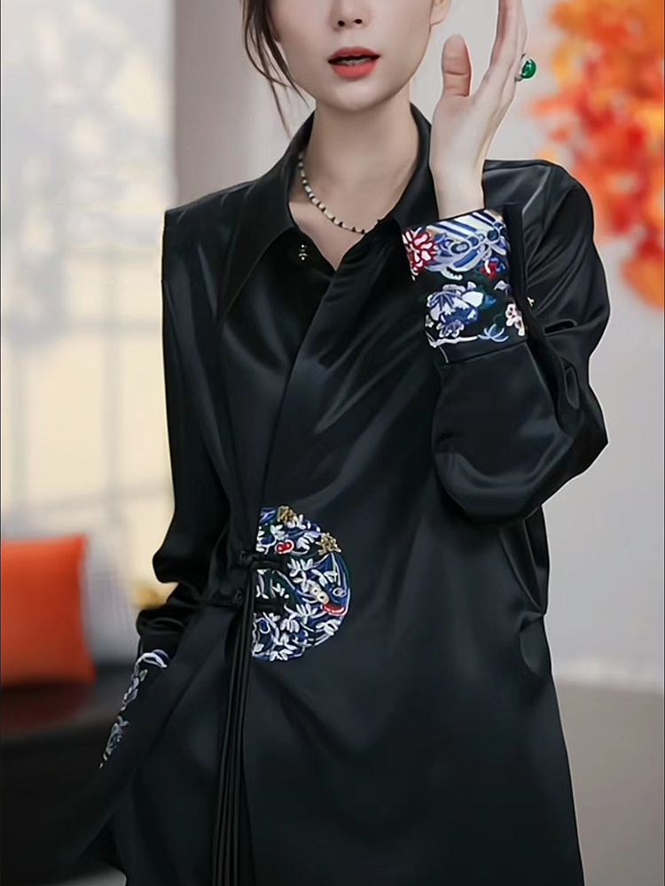 新中式国风重工绣花长袖黑色衬衫女设计感气质百搭上衣2024春新款