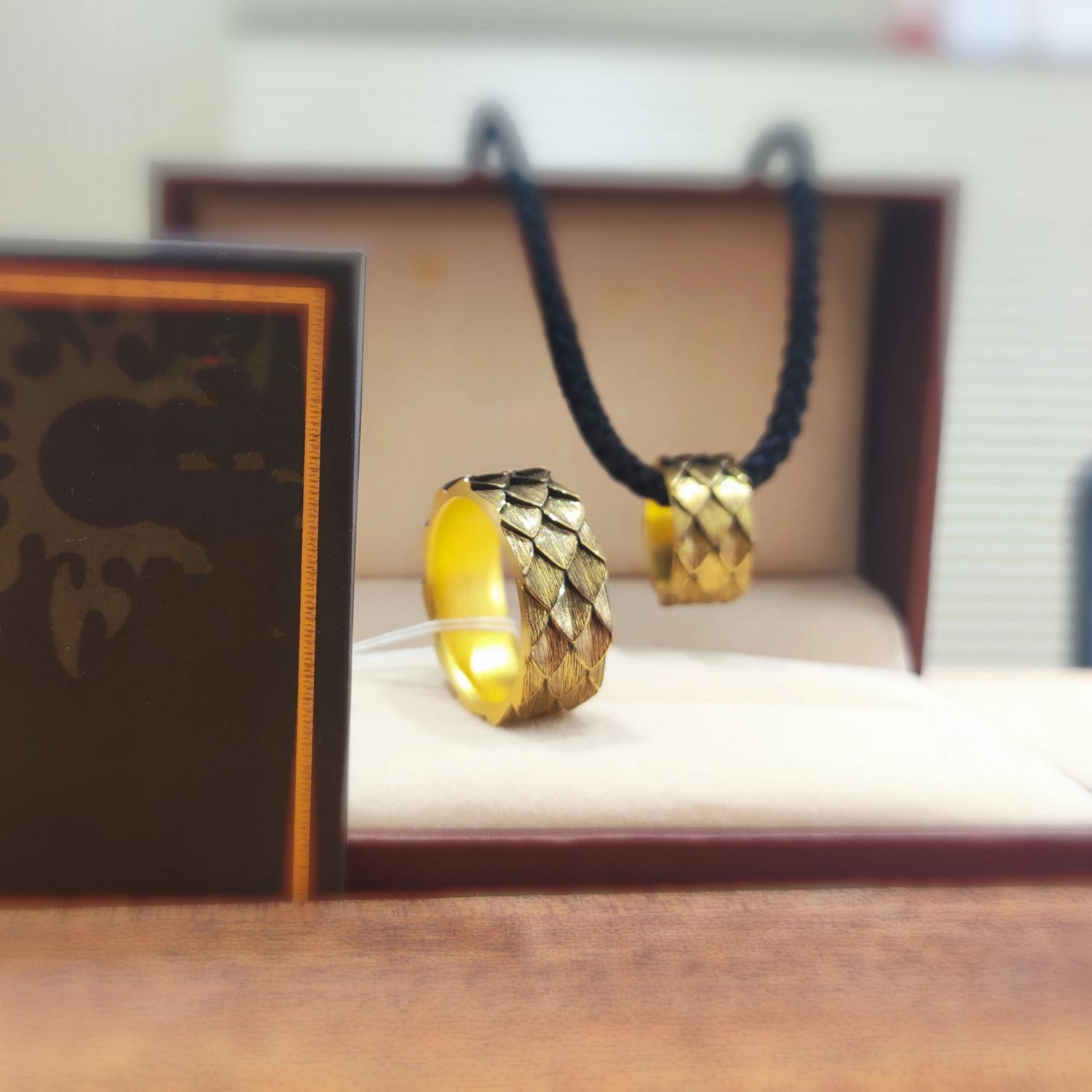 传奇龙鳞戒指黑金色做旧两用项链复古民族风高级感本命年礼物精致