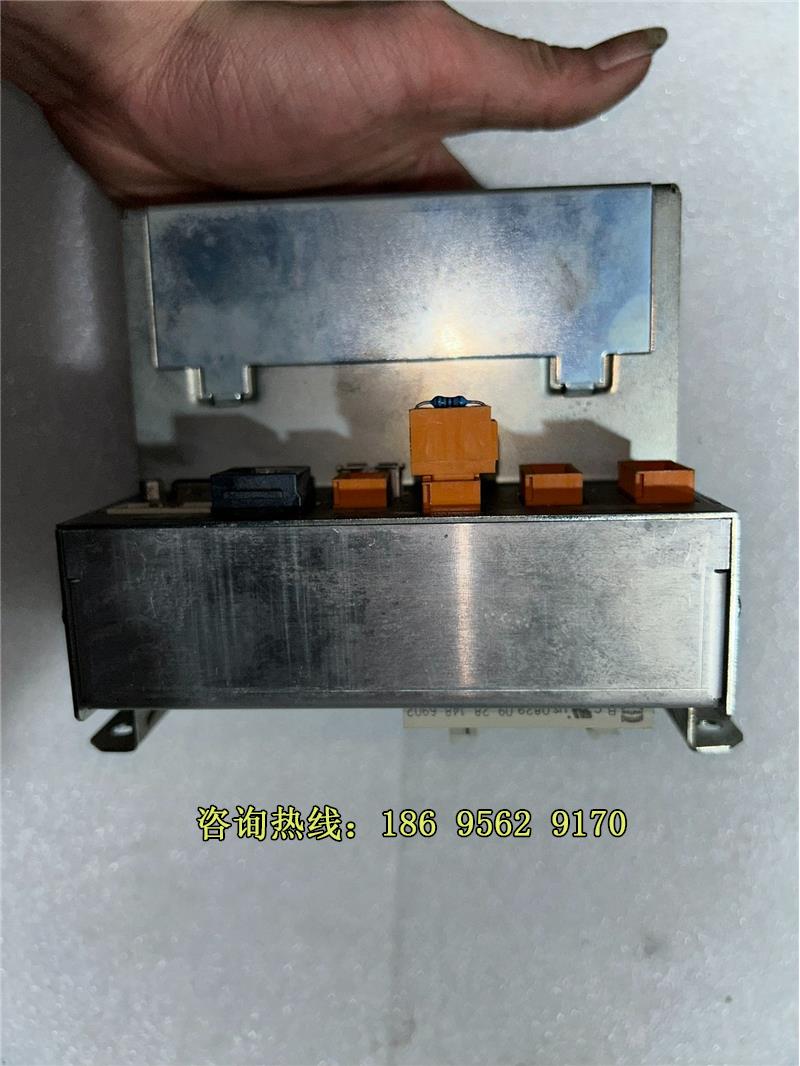 德马格NC5注塑机控制器（C-IPC）二手拆机，成色，没，不是实价