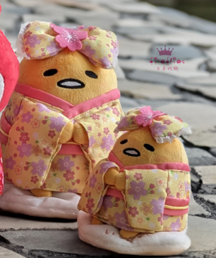 日本代购 Gudetama懒蛋蛋蛋黄哥樱花和服 毛绒公仔人偶布娃娃挂件