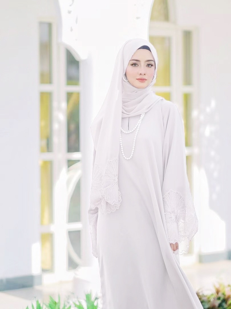 新款四色中东女装女士长袍马来印尼连衣裙配头巾时尚沙特阿拉伯风