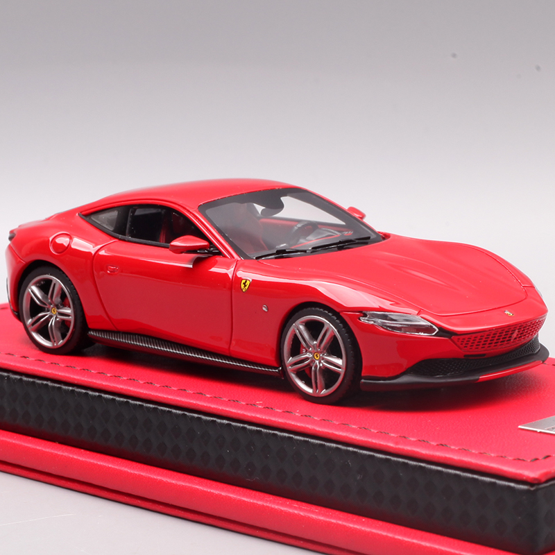 意大利原厂1：43法拉利罗马Roma超跑汽车模型收藏蛋糕摆件红内饰
