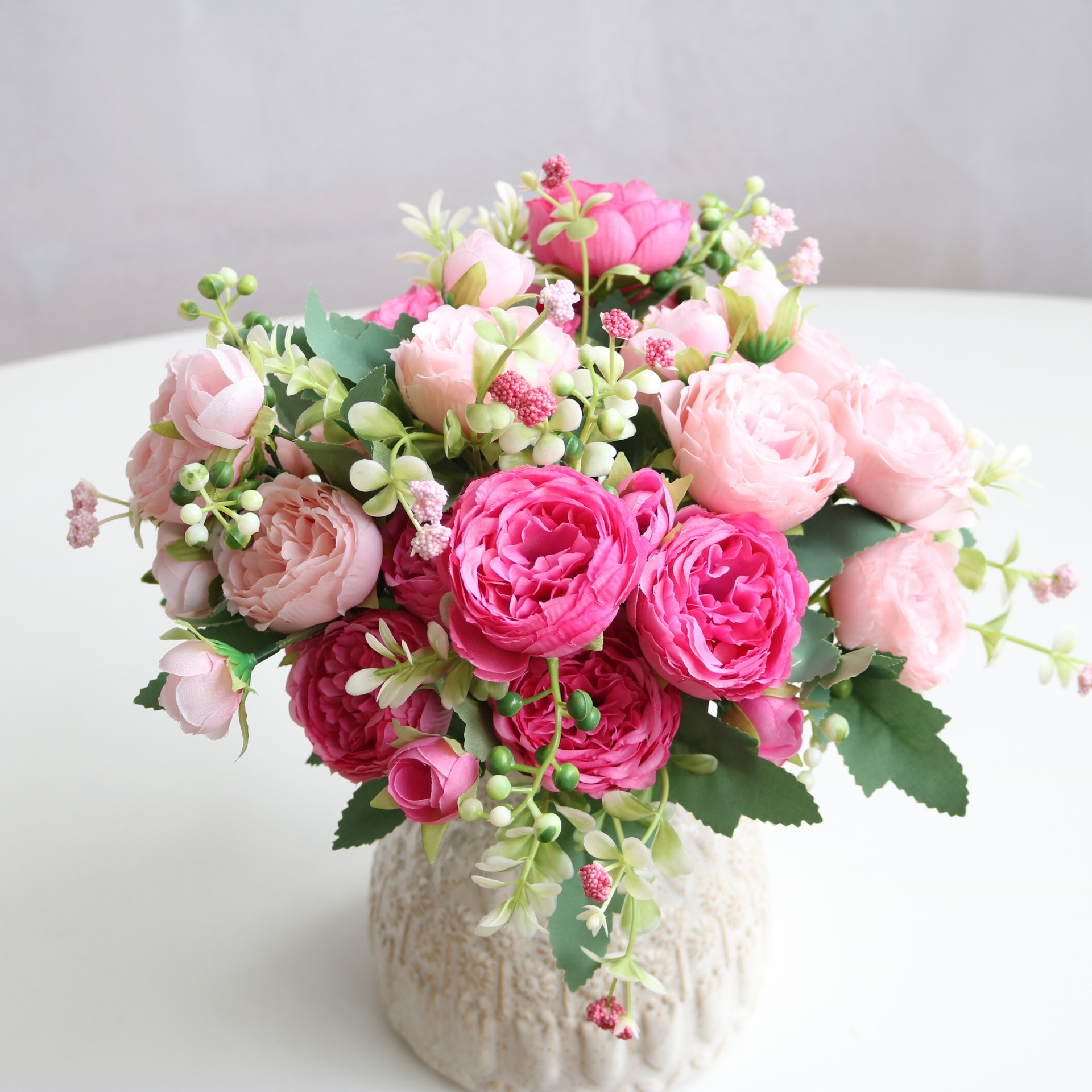 仿真玫瑰韩式高级感花束洋牡丹假花家居摆放婚礼装饰玫红白色把花
