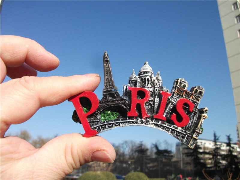 世界旅游纪念冰箱贴 法国 巴黎 美丽曲线形 铁塔 圣心教堂全景