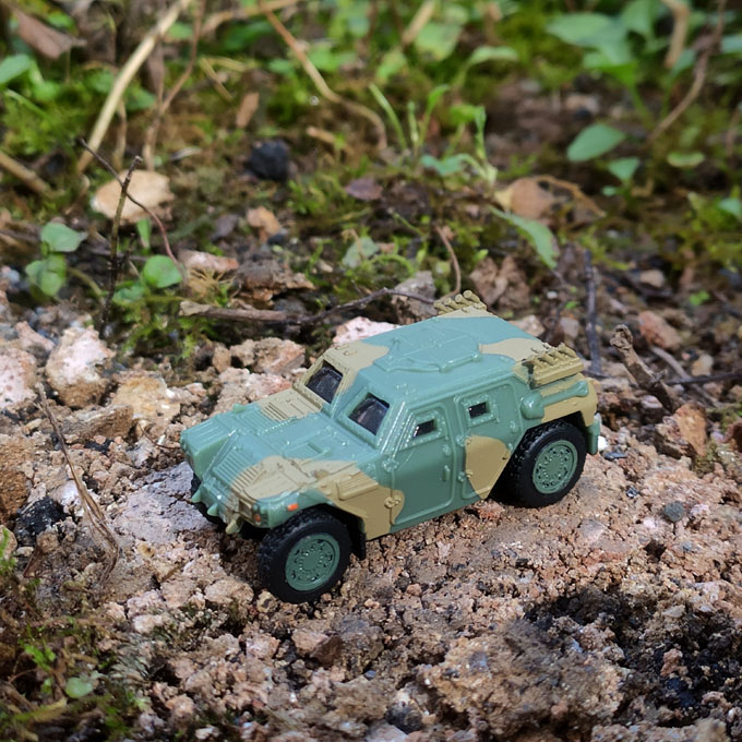 超级精致战狼迷彩装甲车两栖陆地坦克场景模型摆件沙盘玩具模型
