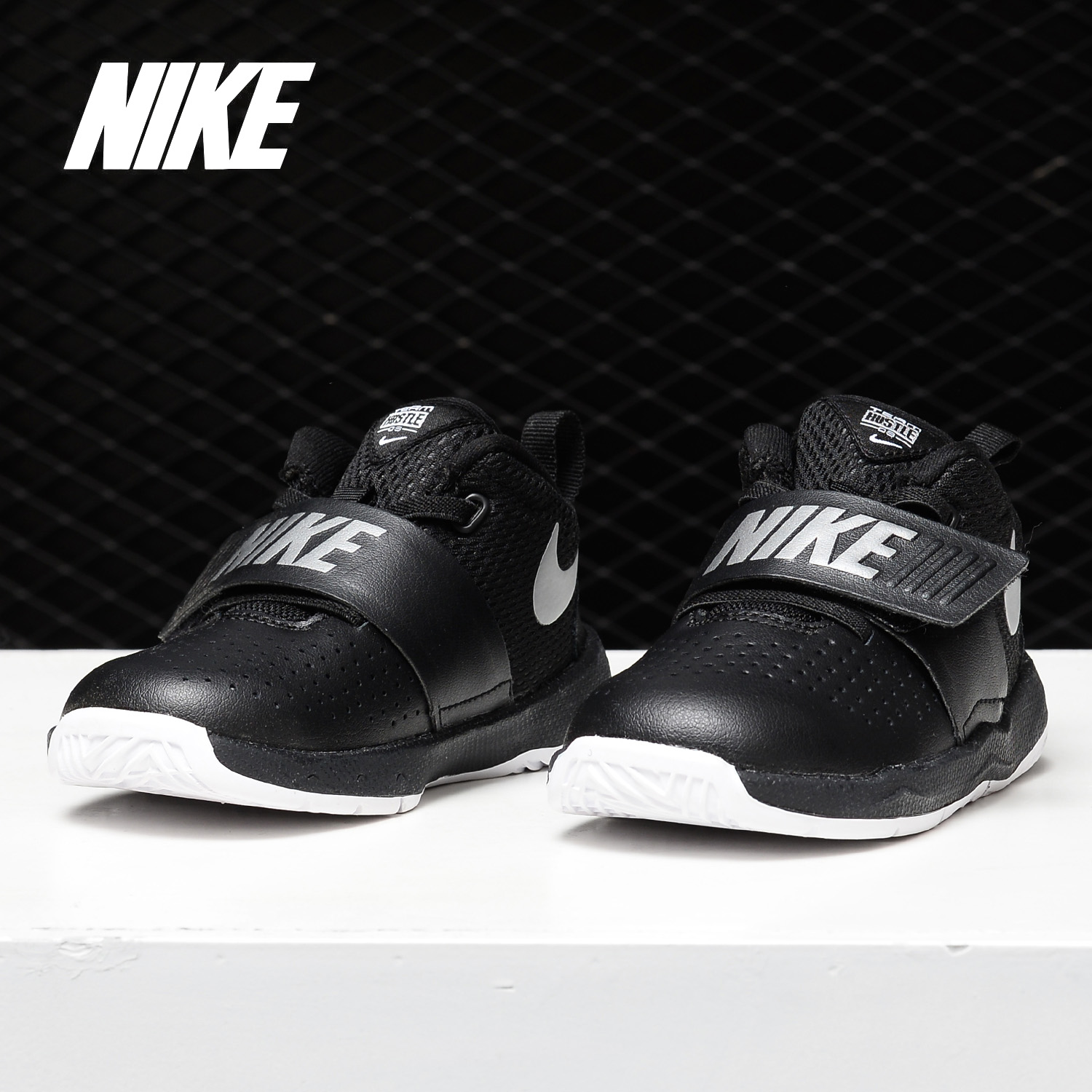 Nike/耐克正品春秋新款HUSTLE 男女儿童休闲运动鞋881943