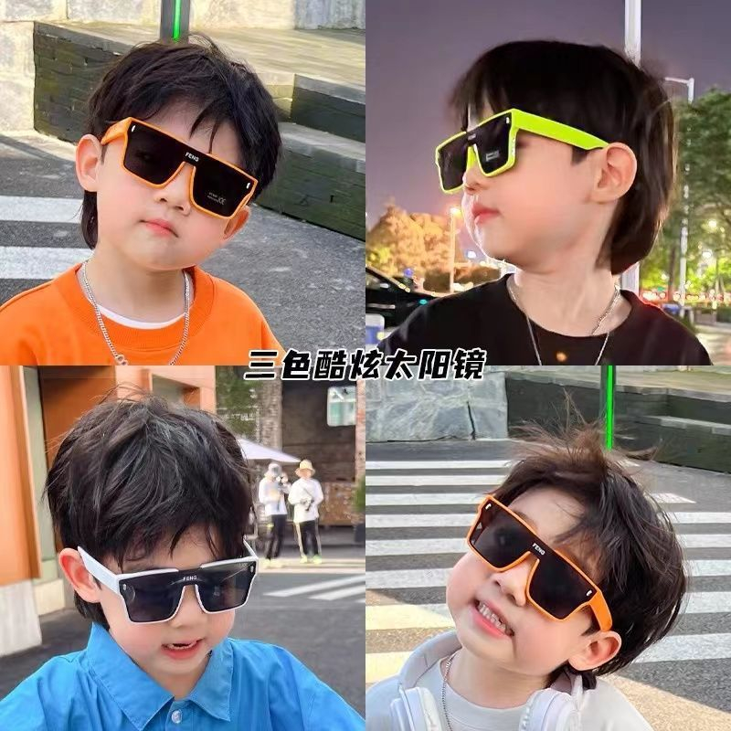 韩版儿童太阳镜潮男女童时尚街拍大框眼镜个性宝宝防太阳大框墨镜