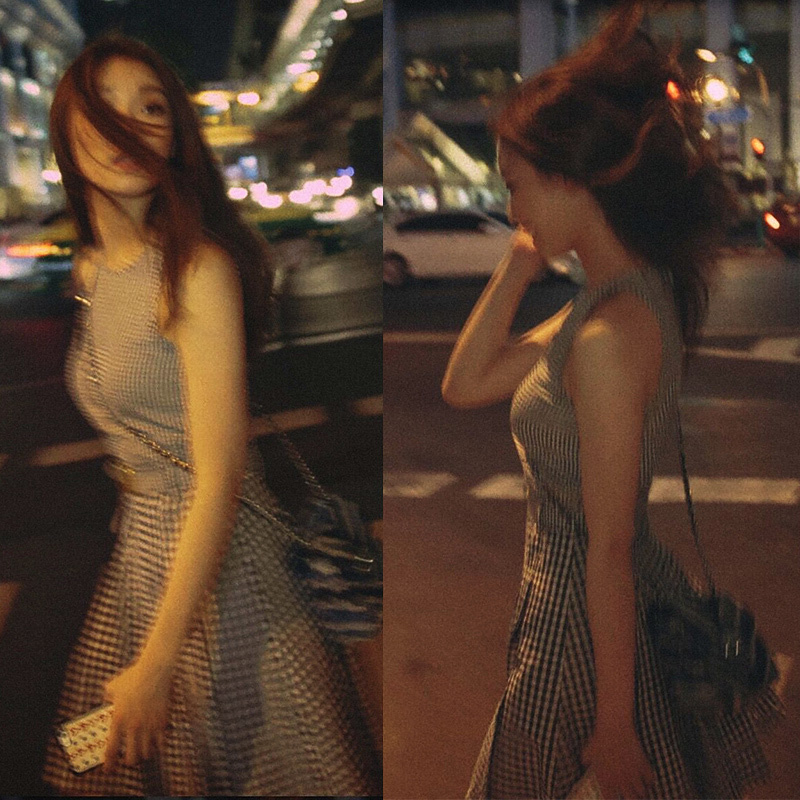 香港倪妮明星同款连衣裙女装夏新款显瘦黑白格子无袖背心拼接裙子
