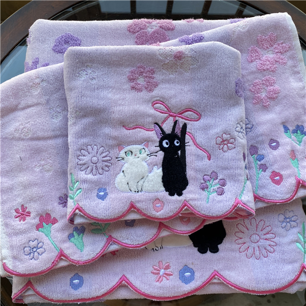 出口日本原单 黑猫JIJI卡通纯棉柔软粉色 全棉吸水大方巾毛巾浴巾