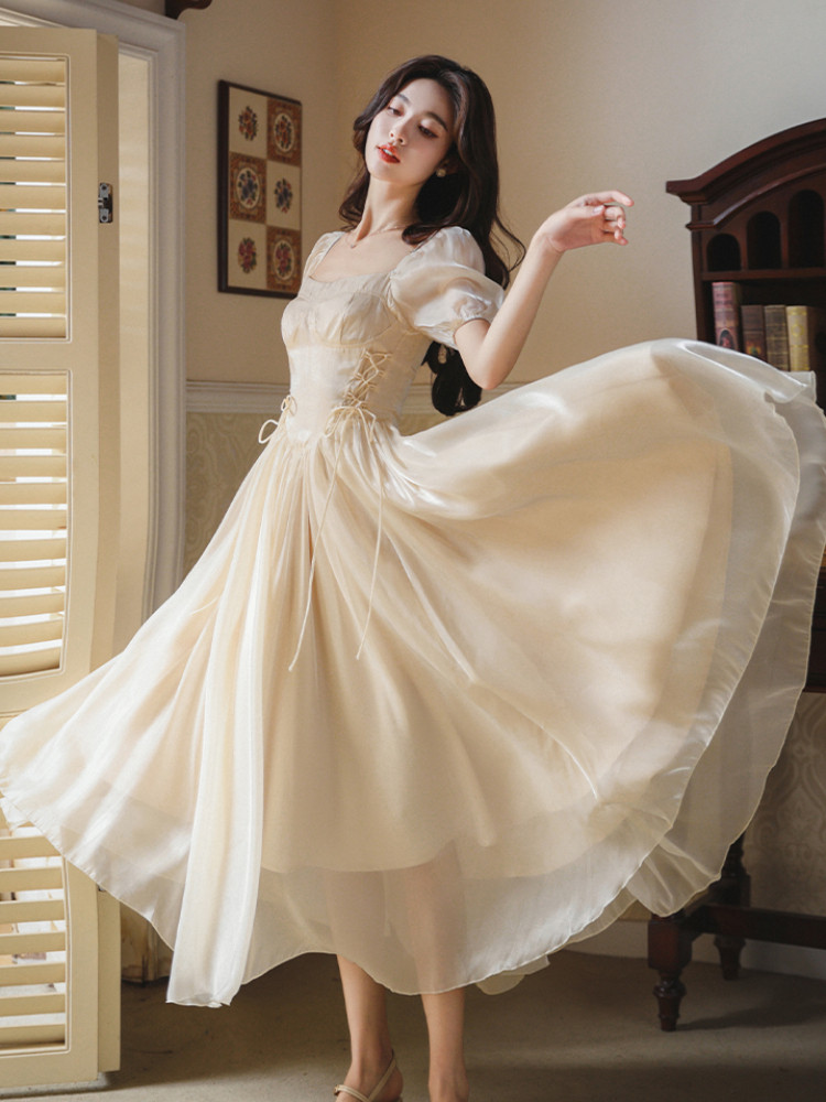 芭蕾法式宫廷风在逃公主裙超仙森系轻纱礼服质感高级感大摆连衣裙