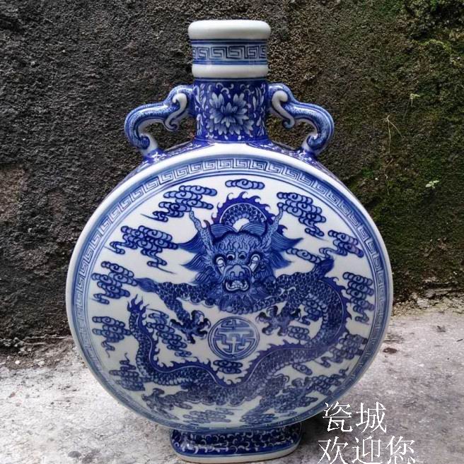 景德镇陶瓷仿古中式清乾隆青花祥云龙纹抱月瓶花瓶花器摆件宝扁瓶