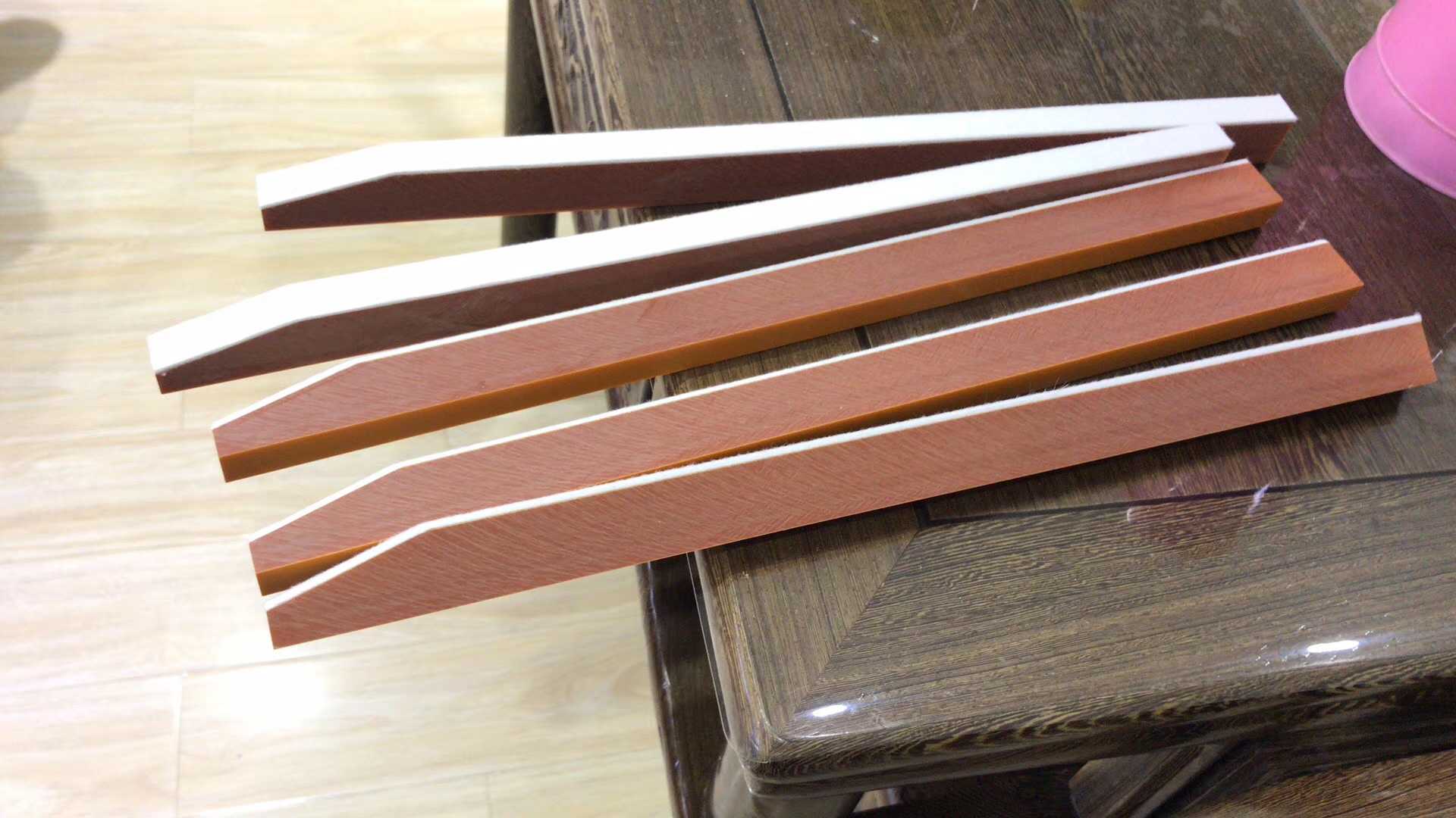 1-3mm工业背胶毛毡分条纵剪机垫木电木胶木条精密不锈钢分条毛毡