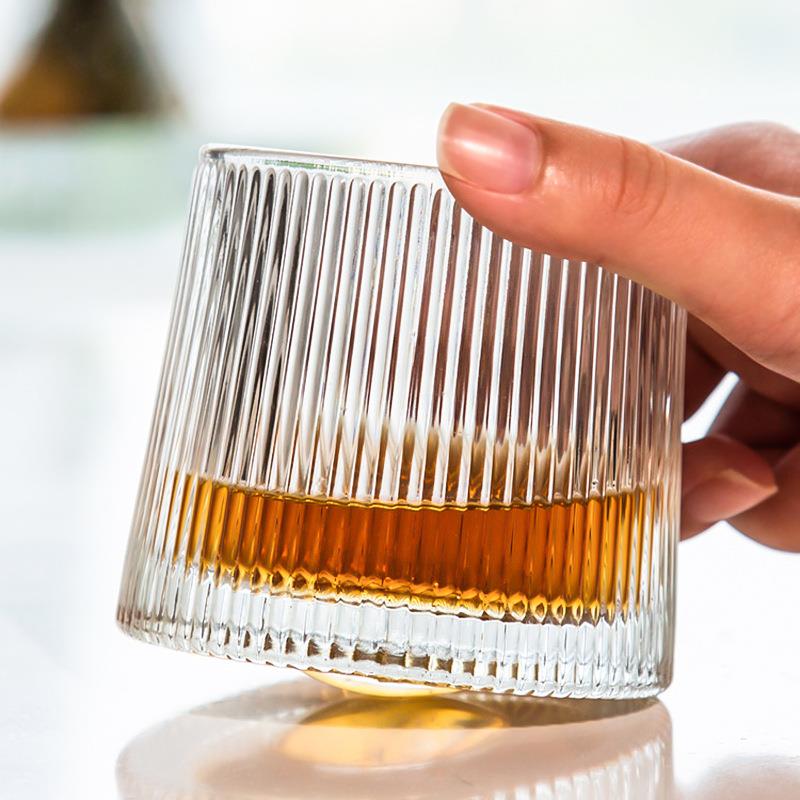 各生欢喜威士忌酒杯水晶玻璃杯不倒翁旋转喝酒杯子洋酒杯高级感