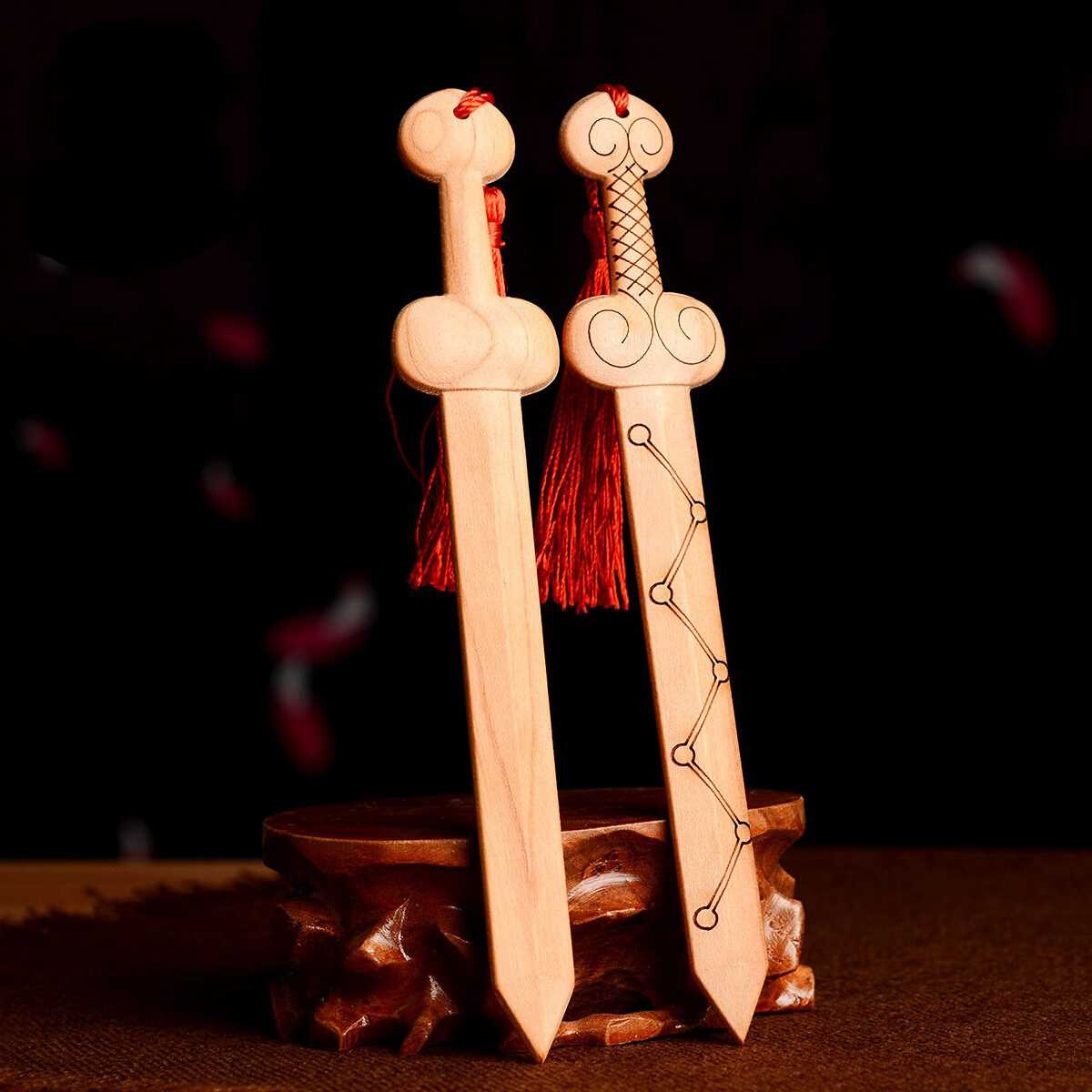 桃木剑挂件原色小刀木雕工艺桃木剑小号随身家居卧室客厅装饰品