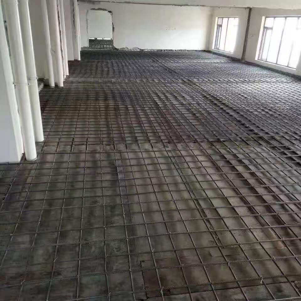武汉顶层搭建混凝土建浇筑楼板施工复式阁楼楼梯钢混水泥现浇地坪