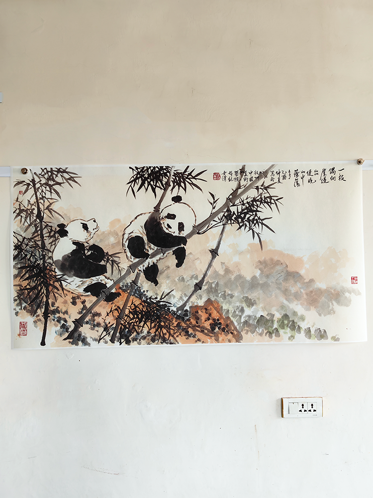 洪世清熊猫图四尺横幅国画动物画水墨画写意画稿宣纸画芯无框