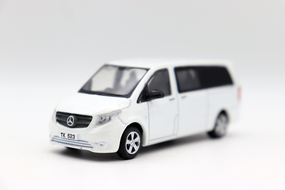 Tiny微影玩具 1 64 合金车 Benz Vito 奔驰威霆MPV商务车模型摆件