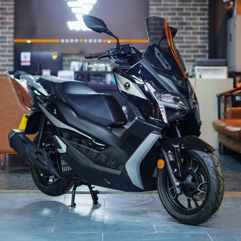 隆鑫无极SR150GT H踏板摩托车250ADV越野长途代步燃油助力混动版