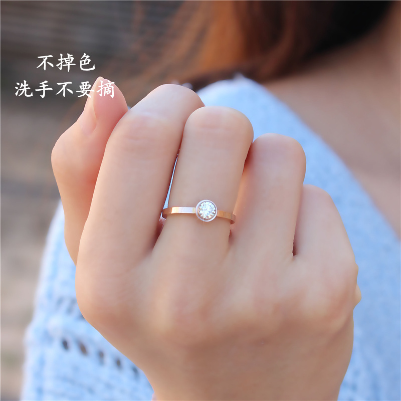 日系轻奢钻石戒指女时尚个性ins潮钛钢18k玫瑰金食指尾戒小众设计