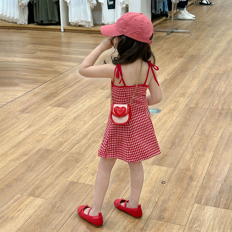 女童儿童夏季新款显白红色格子系绳吊带连衣裙夏款童装度假风裙子