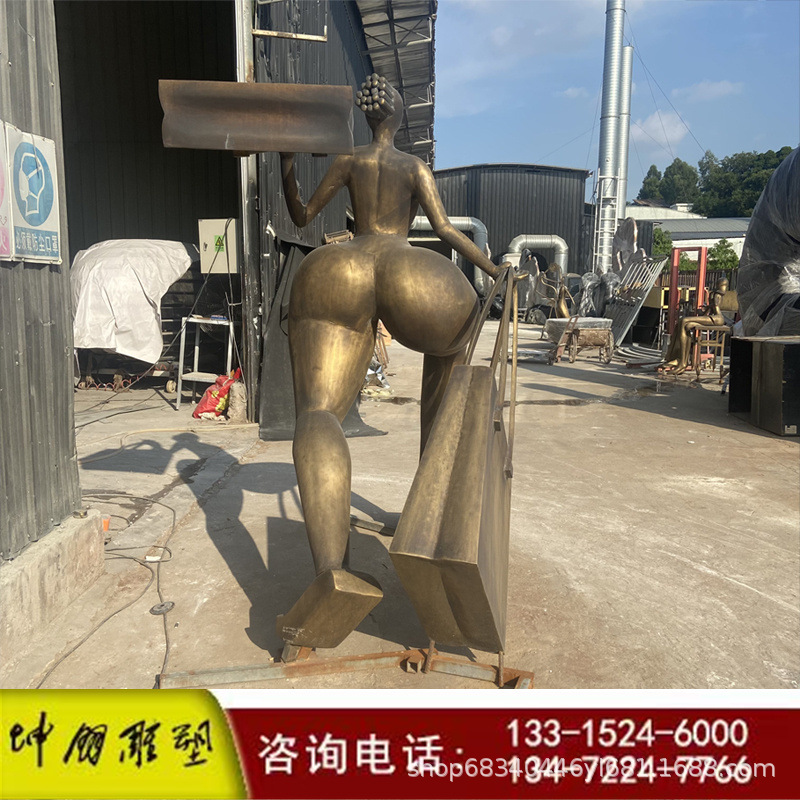 铸铜女人雕塑商业街人物摆件户外广场美陈逛街美女锻铜雕像