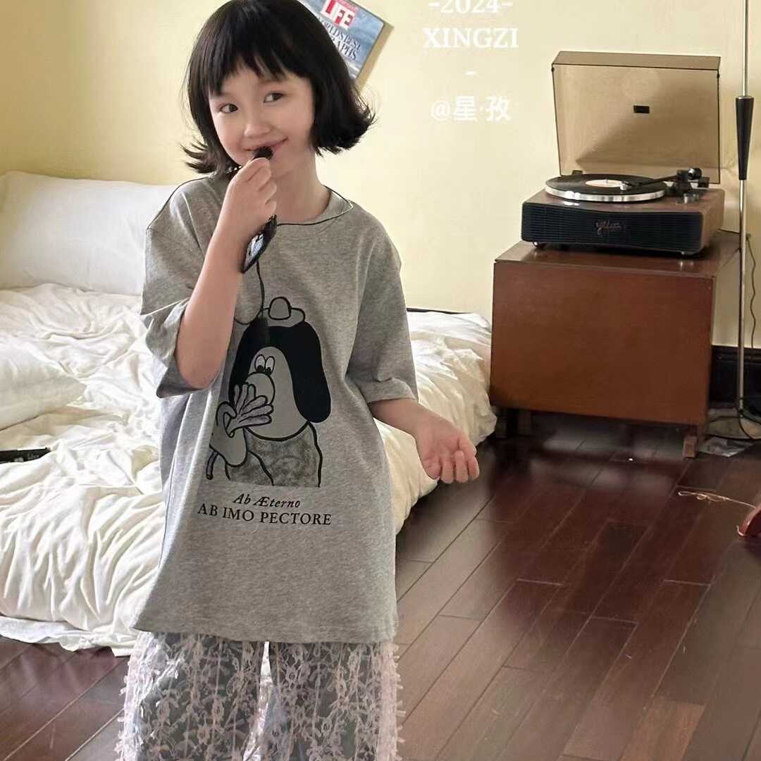 潮牌女童2024夏款韩版新款亲子色灰宽松卡通印花短袖圆领T恤