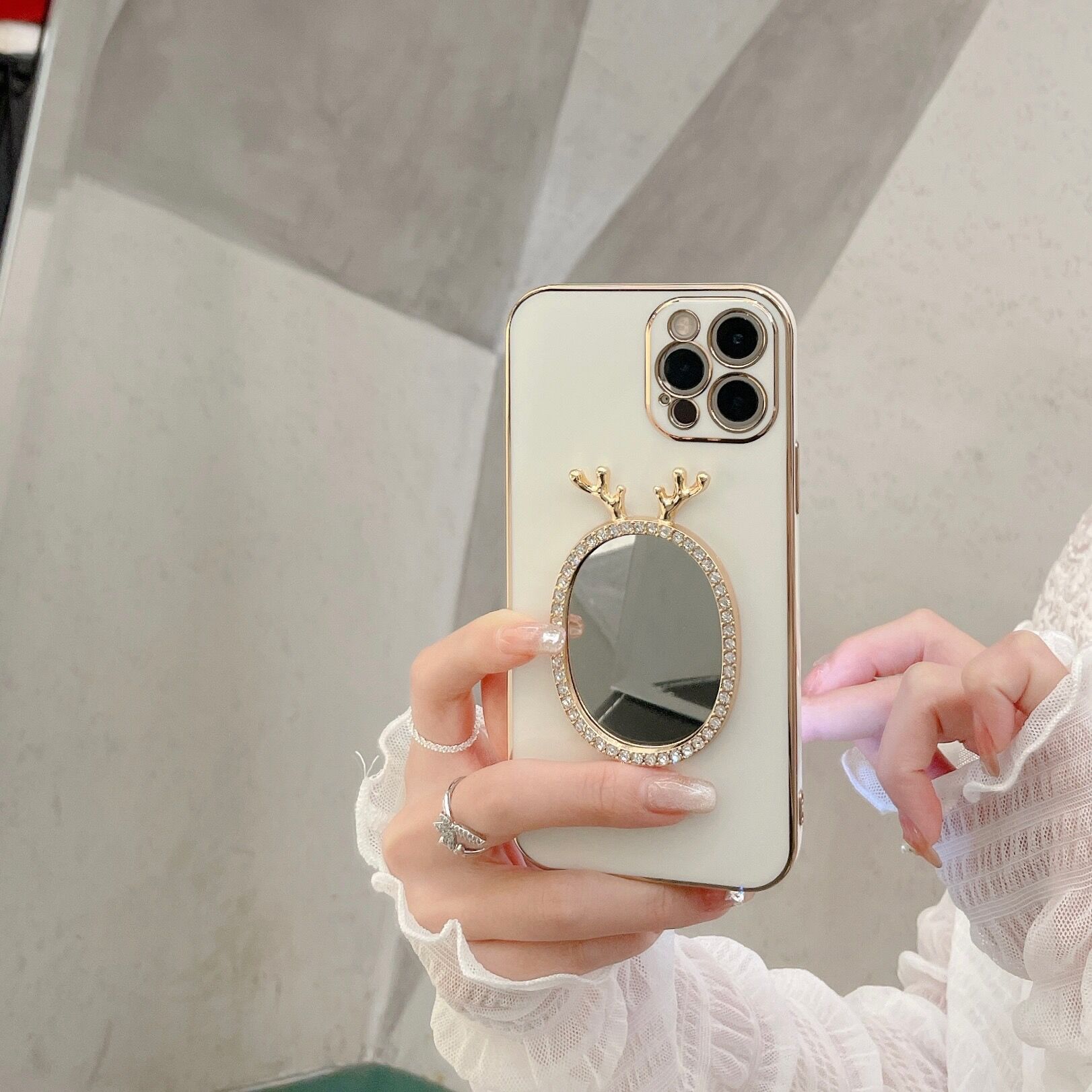 创意小鹿耳朵补妆镜子15pro适用iPhone14ProMax手机壳苹果13/12/11全包防摔Xs超薄软硅胶保护套plus个性网红