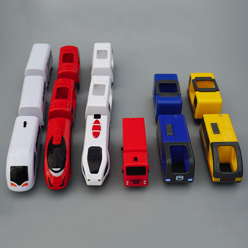 塑料磁性红色蓝色电动小火车轨道玩具 搭配轨道电动火车头带人偶