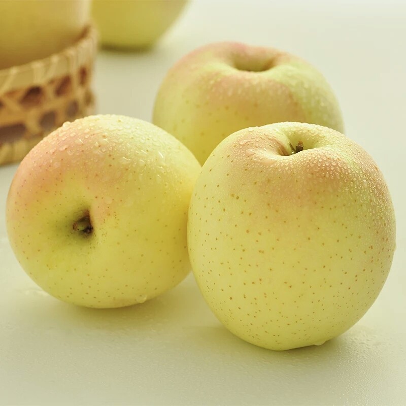 贵族翡翠王林苹果新鲜日本青森鲜甜时令孕妇水果应季特大国内种植