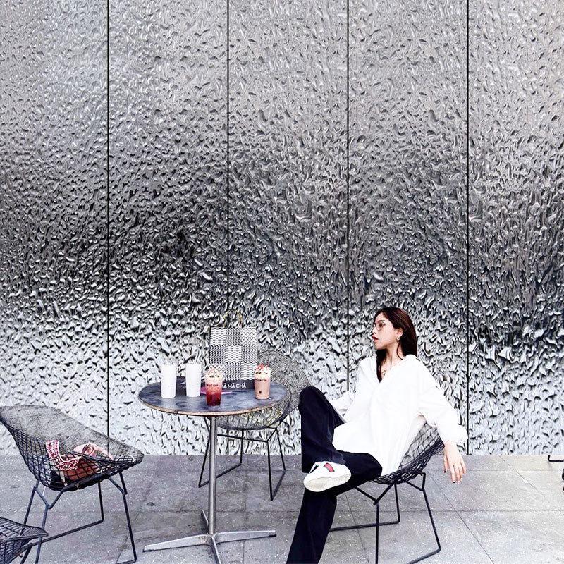 水波纹不锈钢艺术墙纸潮流美发理发店装饰壁画网红奶茶咖啡店壁纸