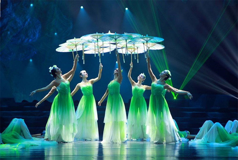 新款东方歌舞团茉莉花开舞蹈演出服女子伞舞古典舞蹈服装高端定制