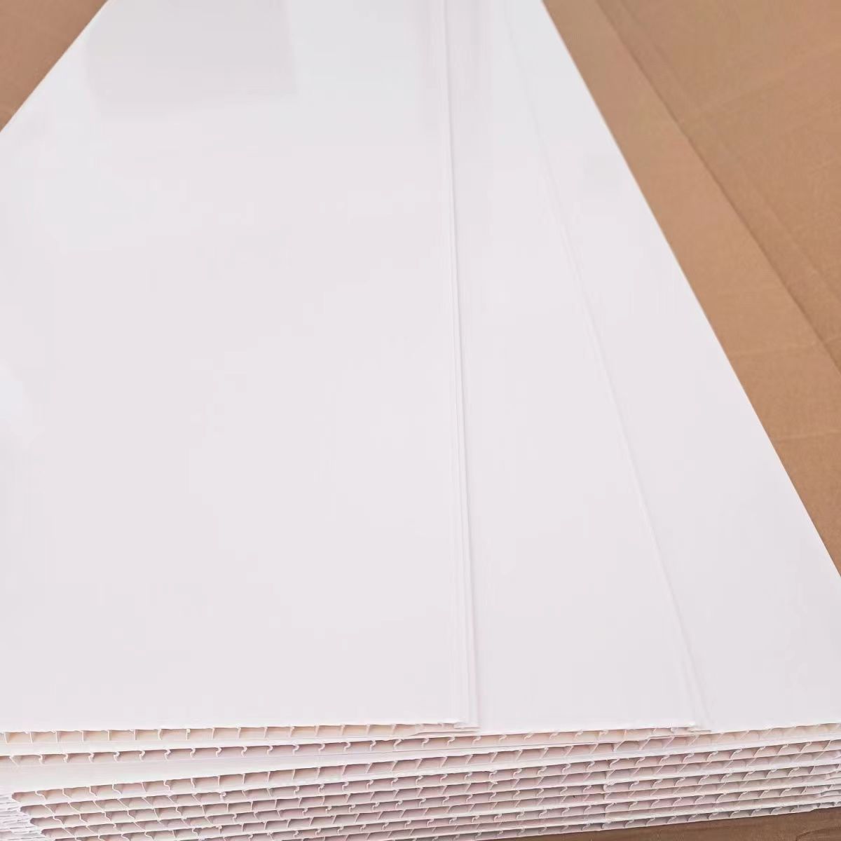 纯白长条PVC塑料吊顶扣板农村天花板卫生间棚板吊顶天花板自装