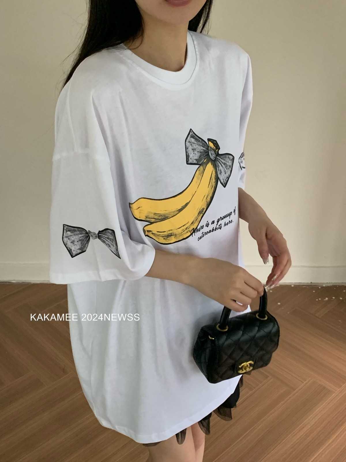 【KAKAMEE】纯棉百搭简约香蕉素描喷画宽松大版短袖T恤上衣