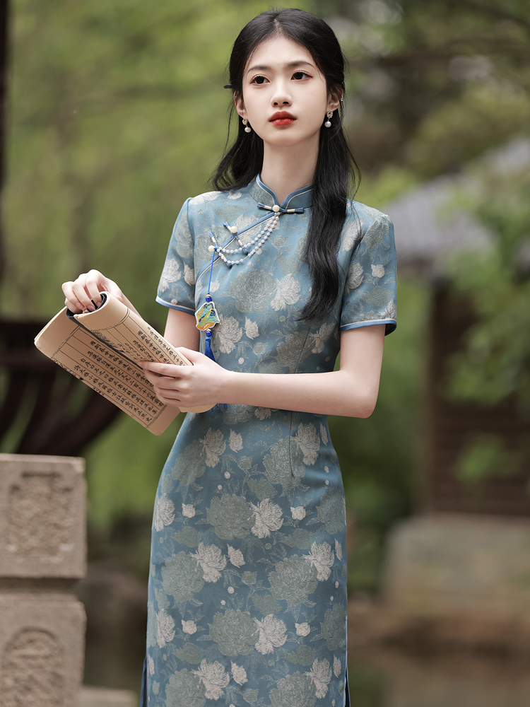 老上海提花旗袍2024年新款复古民国风高端气质年轻款少女连衣裙