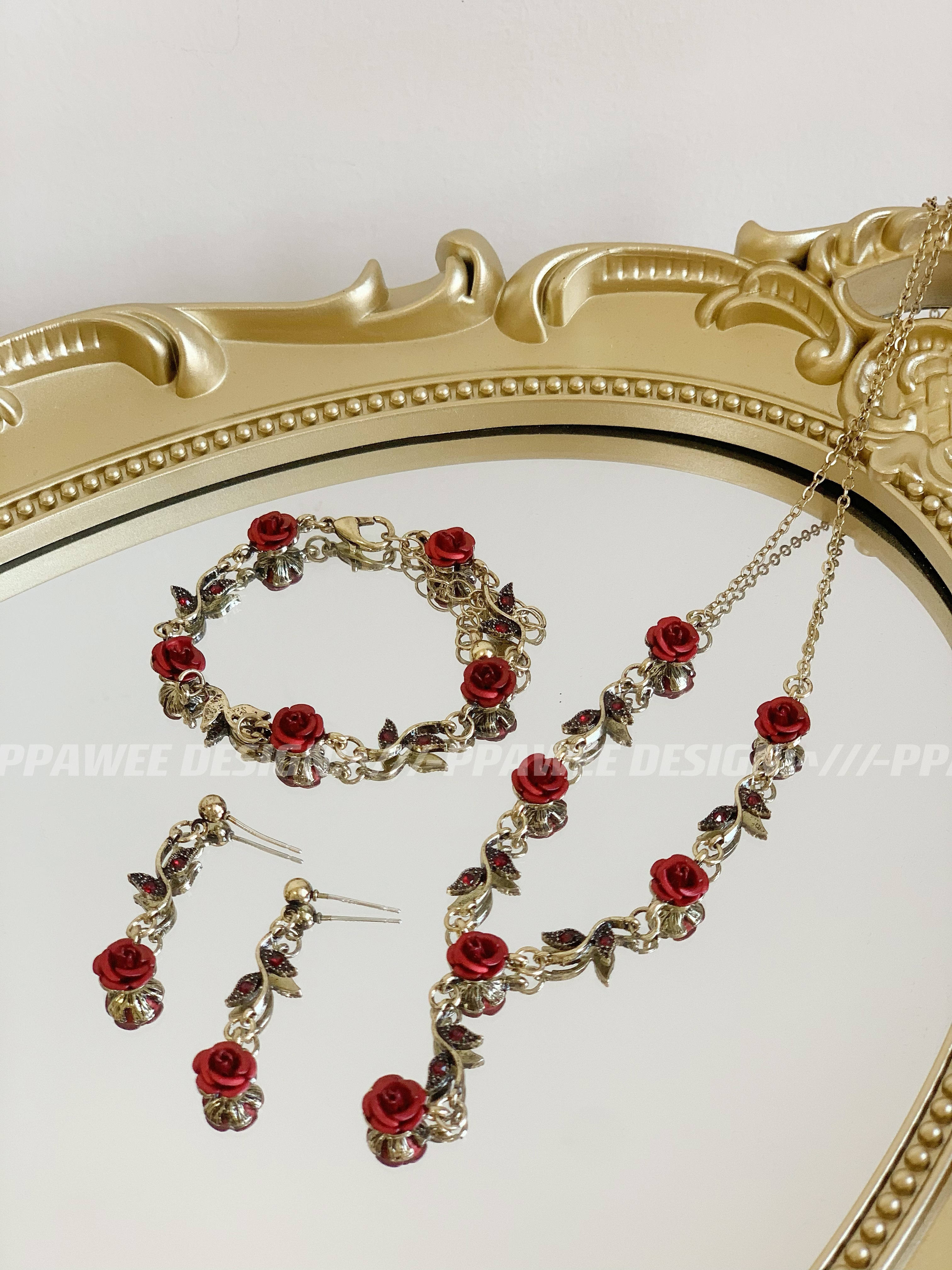 原创复古饰品玫瑰花项链法式小众锁骨链女高级感红色耳环手链套装