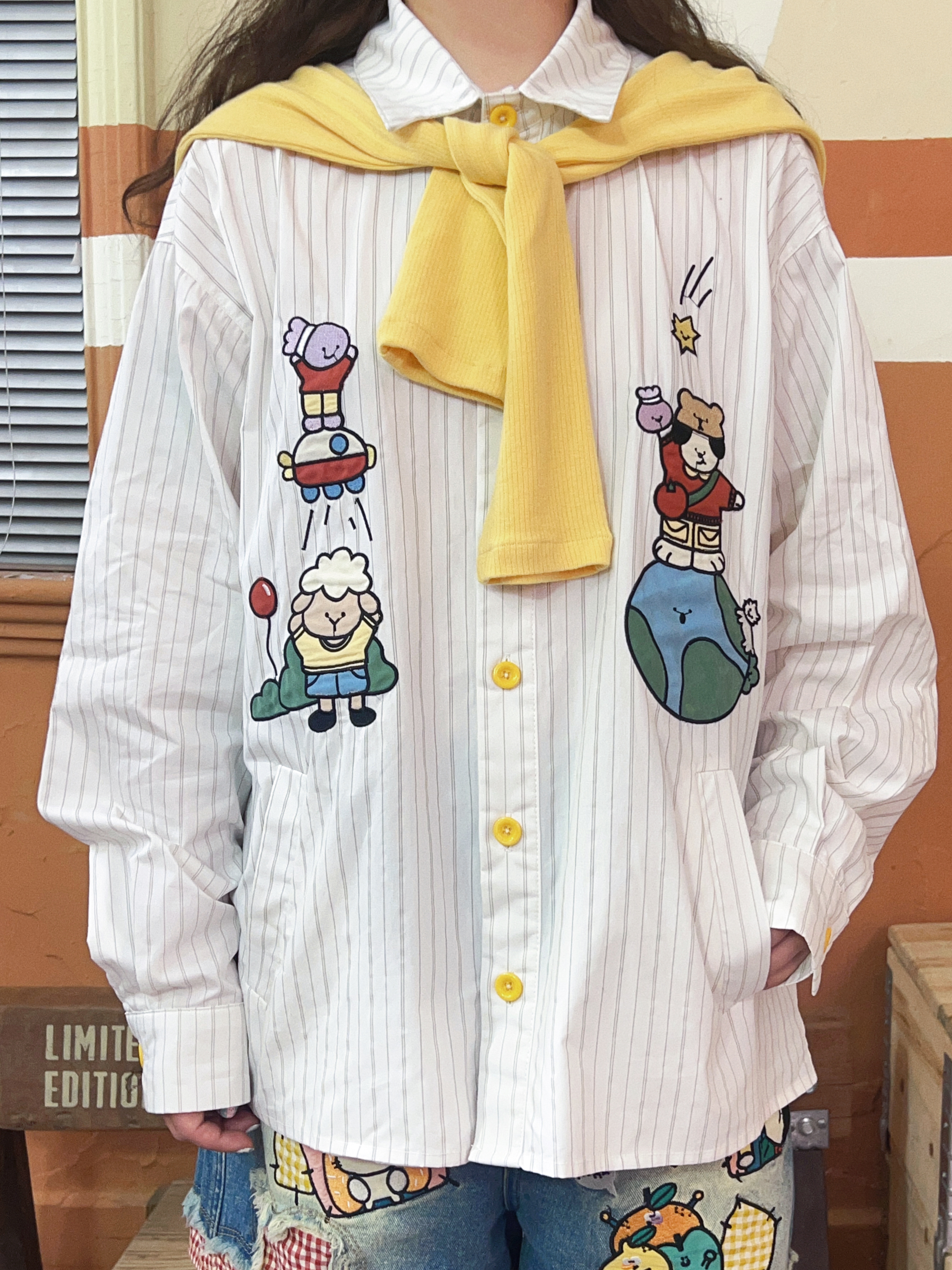 Robootoo 原创可爱童趣古着小众日系全棉卡通刺绣披肩短袖白衬衫