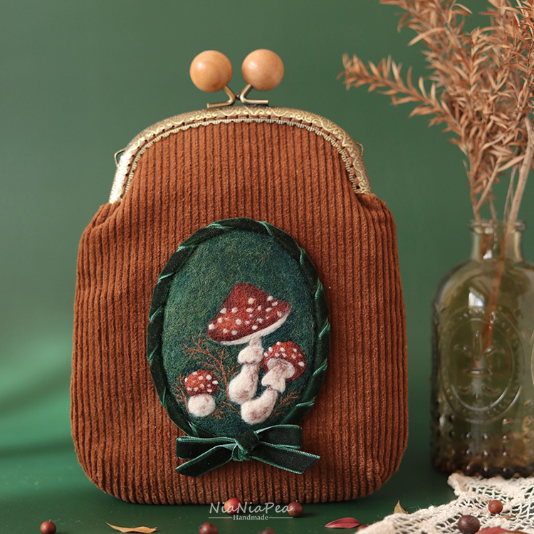 羊毛毡戳戳乐灯芯绒口金包材料包 毒蘑菇手工DIY挎包新手圣诞礼物