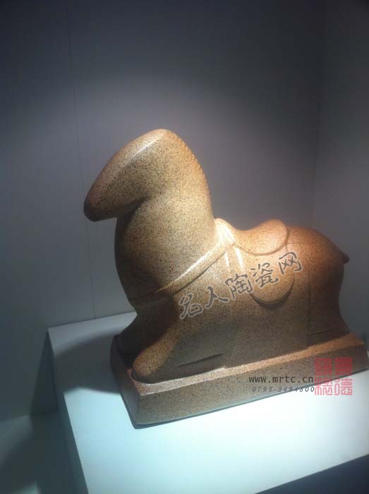 马年生肖瓷刘远长大师 限量699 唐风 景德镇雕塑精品瓷雕艺术