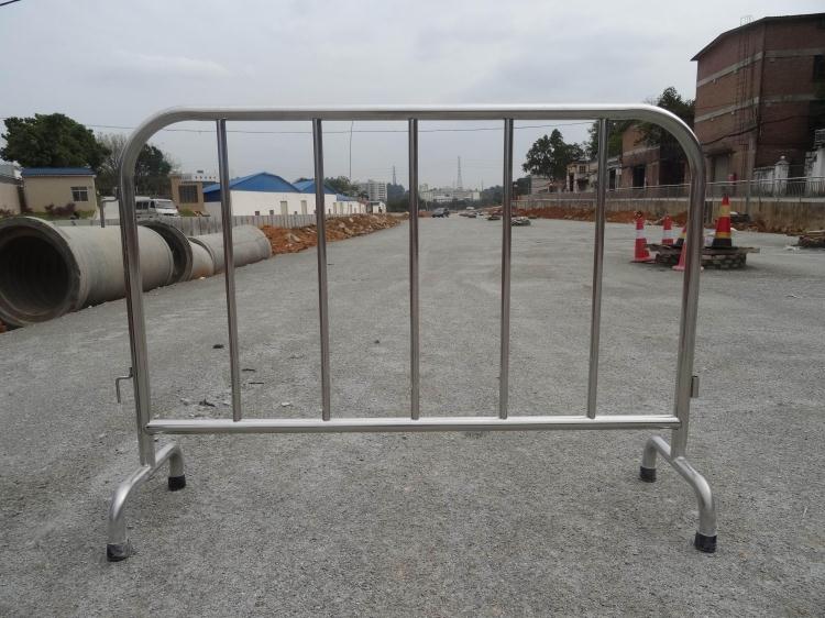 不锈钢施工护栏隔离栏,铁护栏,不生锈栅栏,市政公路护栏,移动护栏
