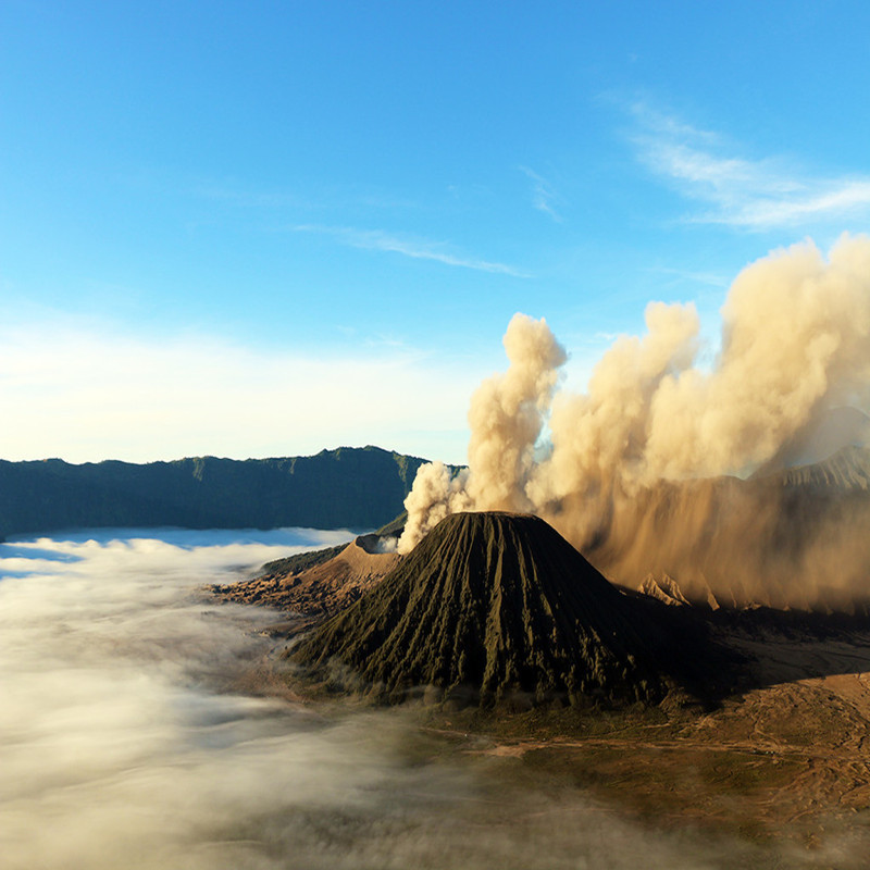 印度尼西亚 布罗莫宜珍火山4天3晚