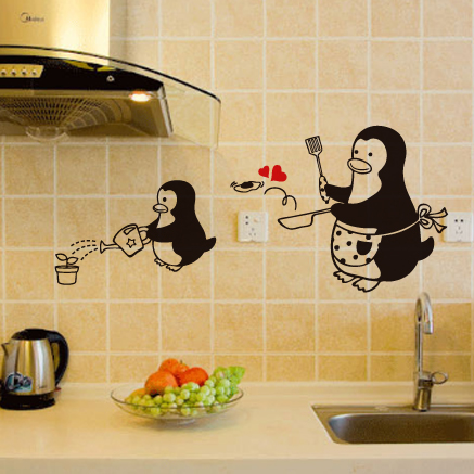 可爱卡通小企鹅厨房瓷砖贴防水移门玻璃贴纸餐厅橱柜墙面装饰贴画
