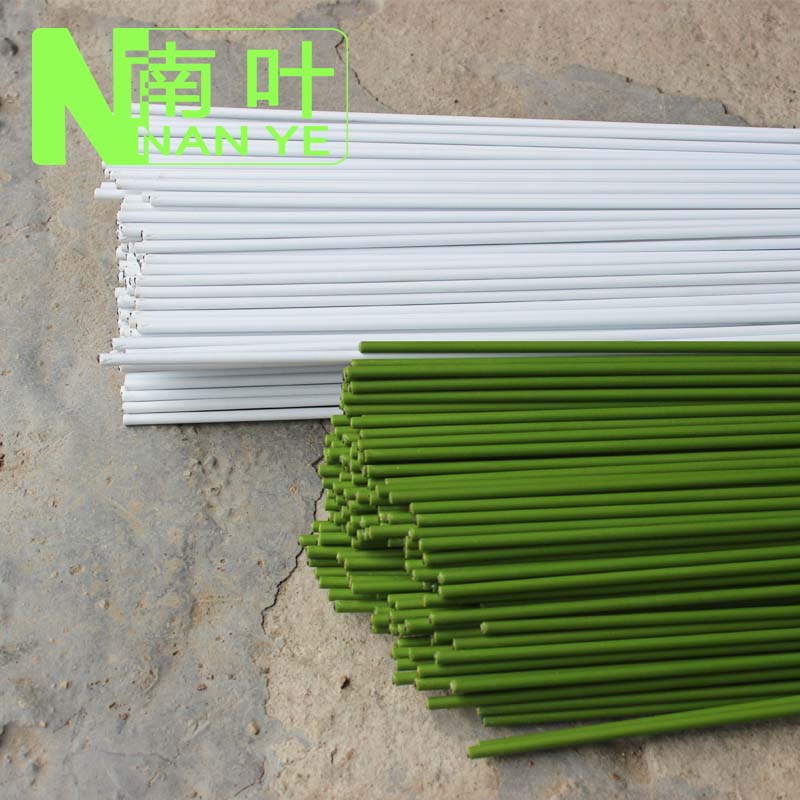 花架 包塑铁丝 长1m-1.5m φ3.2毫米包塑铁线 粗10根以上发货