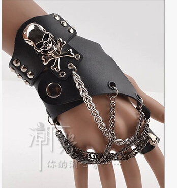 青年韩版半指男女霹雳街舞非主流个性演出黑色朋克骷髅链复古手套
