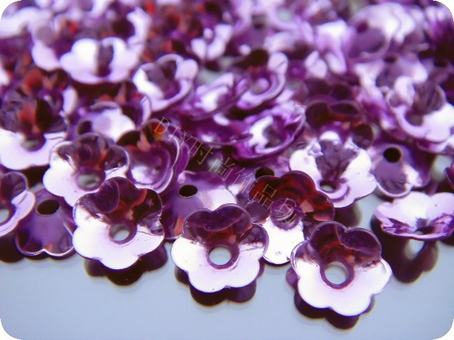 DIY6MM浅紫色珠片凹型梅花片（曲梅）婚纱手缝立体花珠片10克装