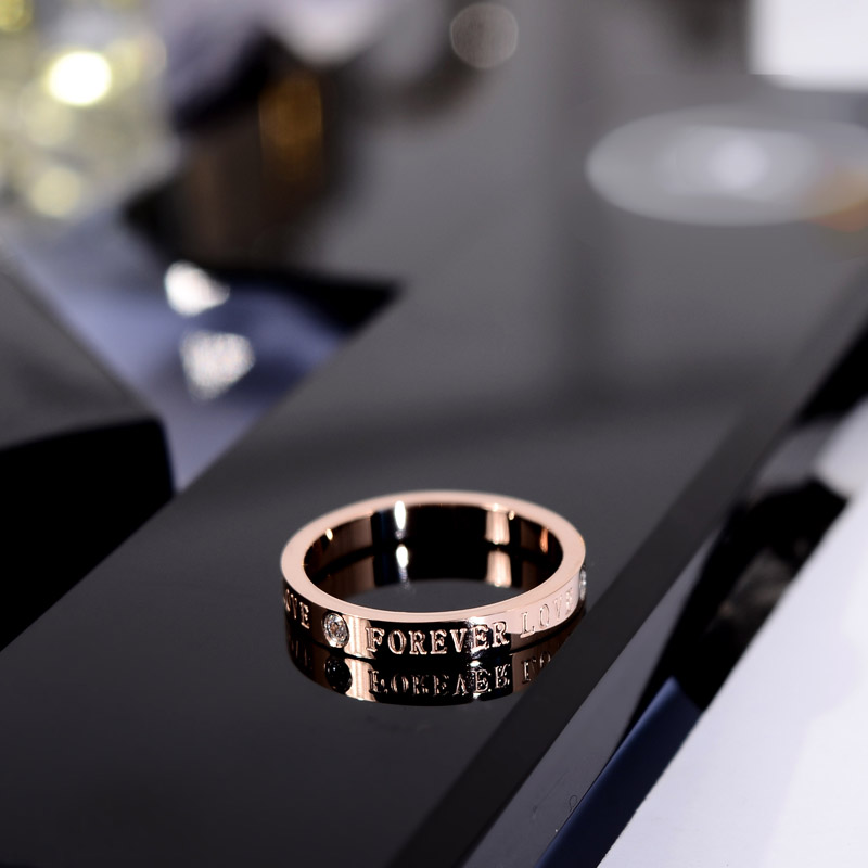 韩版简约时尚带钻英文字母食指环戒指女个性潮人小指尾戒子装饰品