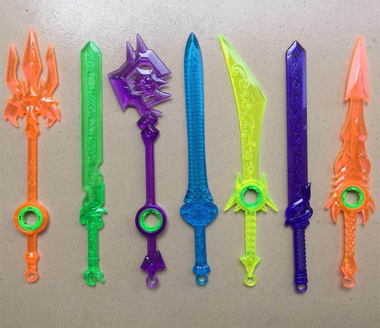 【包邮】水晶刀剑兵器大全 透明塑料剑道具 儿童益智玩具