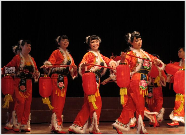 小荷风采儿童秧歌民族表演服中国娃娃大红灯笼演出服陕西民歌舞蹈