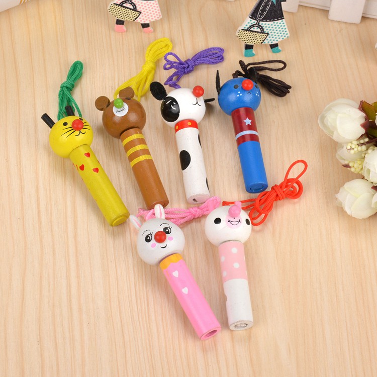 可爱卡通小动物木制儿童口哨玩具木质彩色挂绳哨子可吹奏小孩礼物
